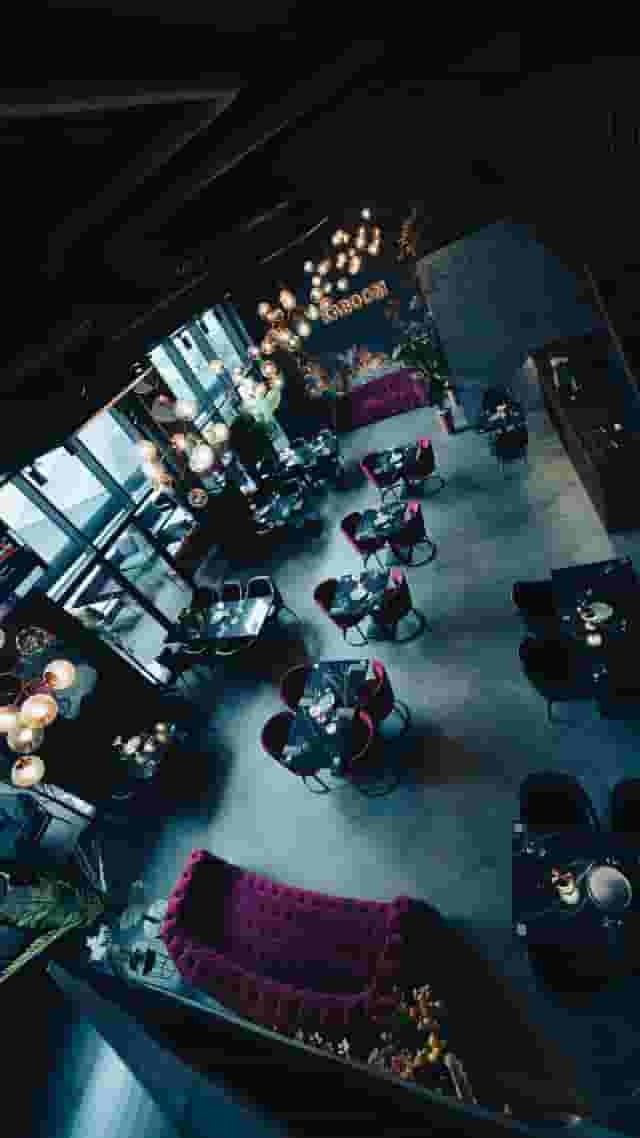 Kaboom Lounge & Restaurant