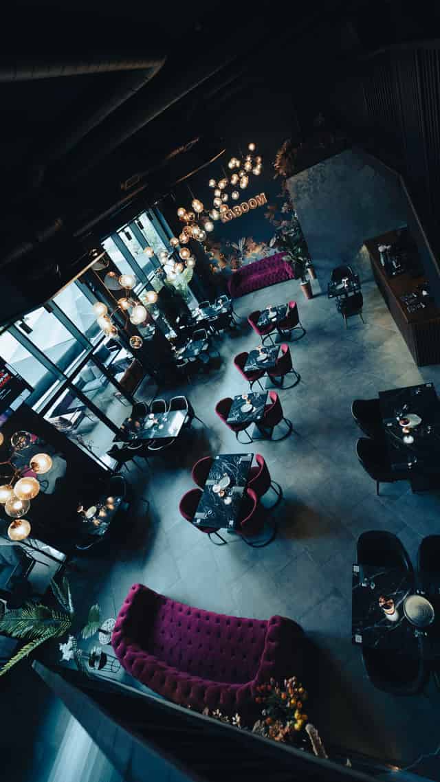 Kaboom Lounge & Restaurant