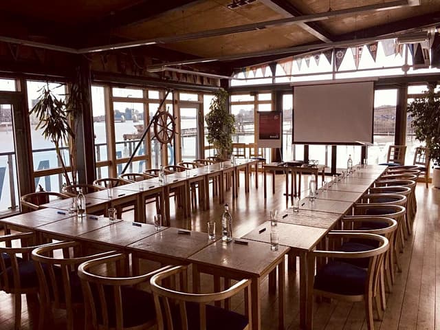 Greenwich Yacht Club