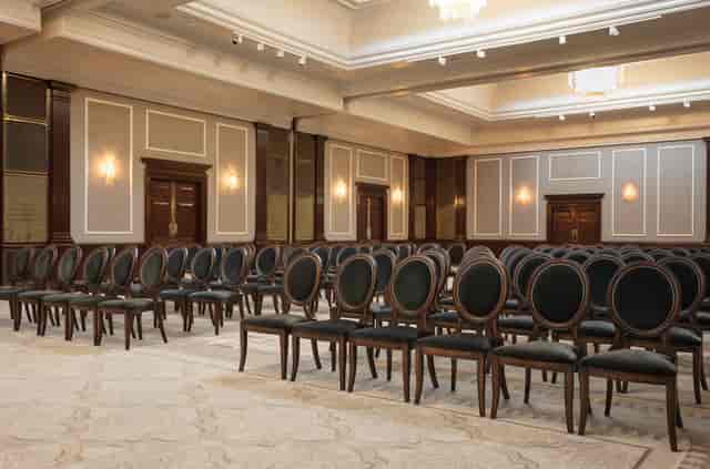Elegant meeting space at Gleneagles Hotel, ideal for conferences and presentations.