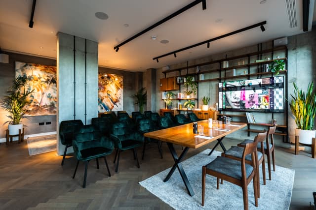 The Gate Aparthotel Aldgate East