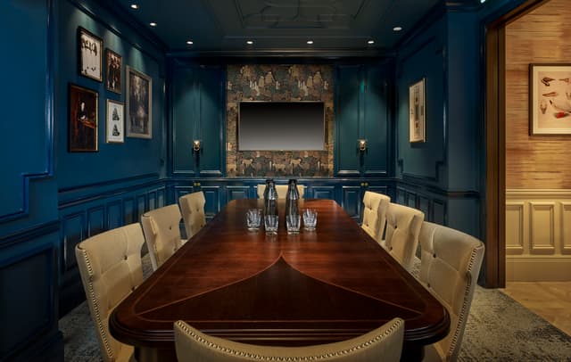Knightsbridge Room