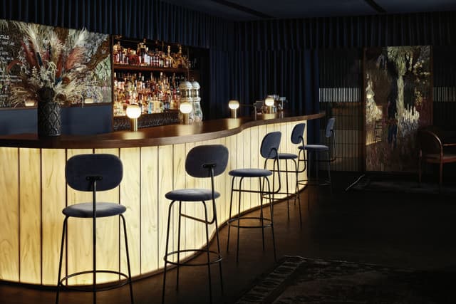 Cocktail Bar123