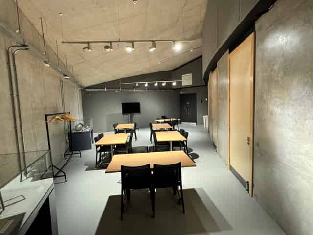 The Angle Meeting Room