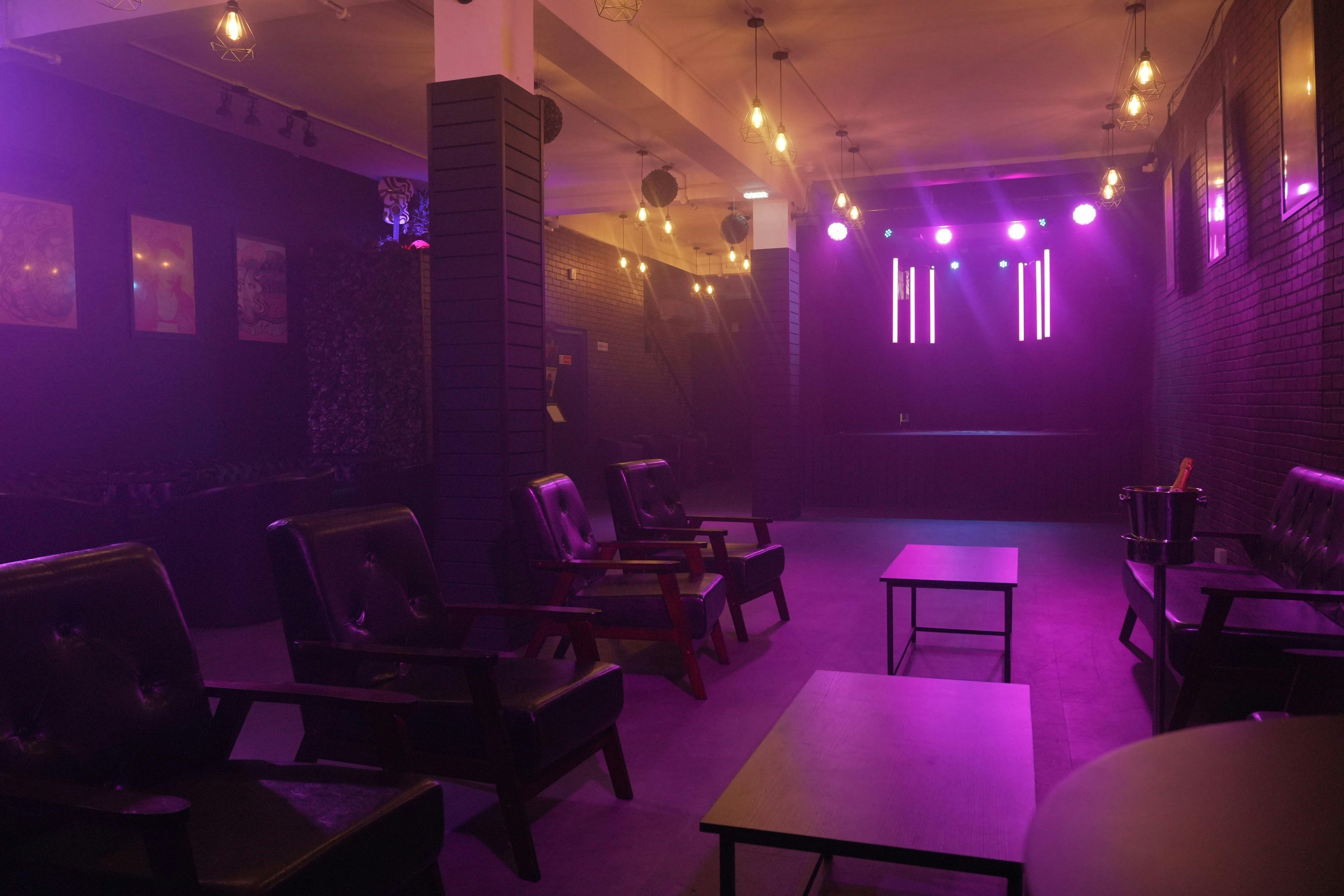 Stylish event space at Fusion Creative Studios for intimate gatherings and performances.
