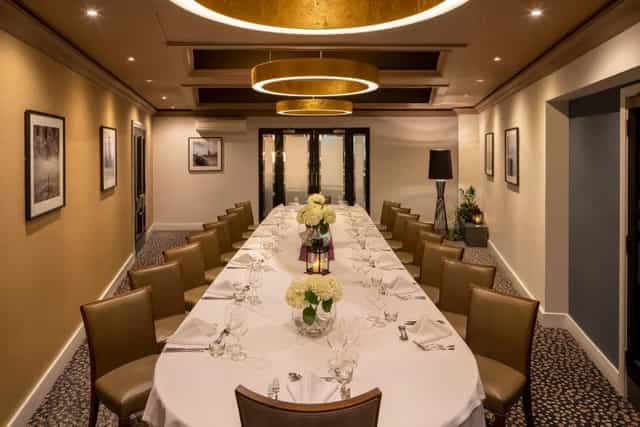 Ripley Suite at Crowne Plaza Harrogate, elegant meeting space for corporate events.