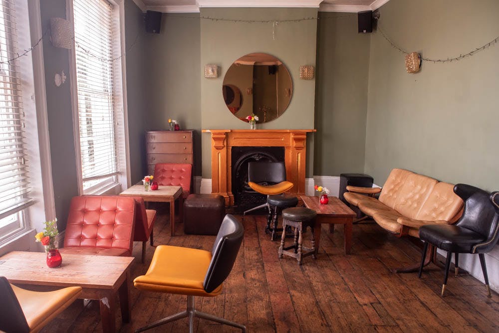 Cozy lounge in Pub on the Park, perfect for informal meetings and small events.