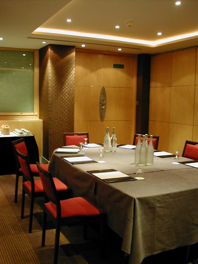 Chamber 4