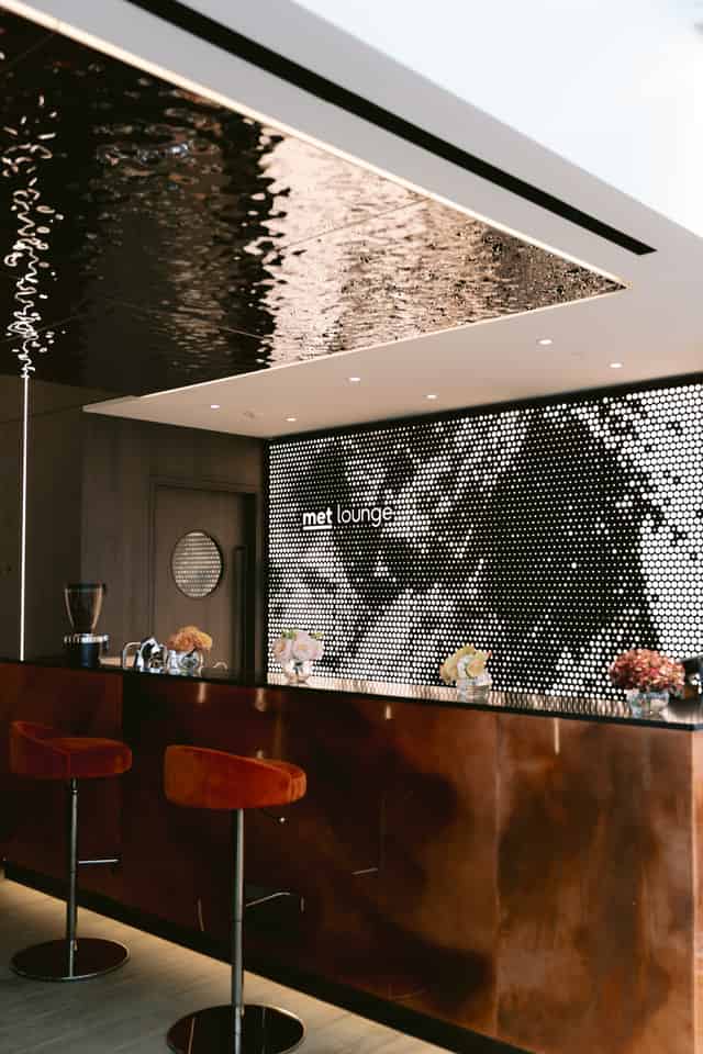 Met Lounge