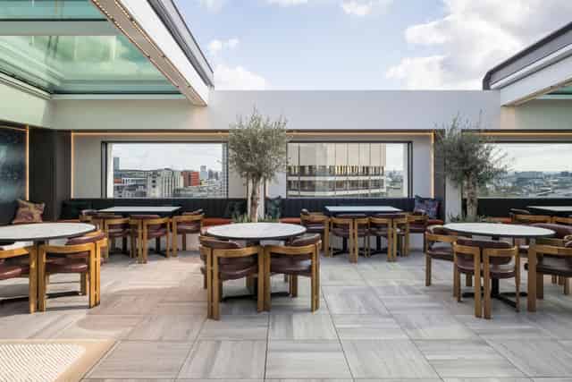Met Lounge
