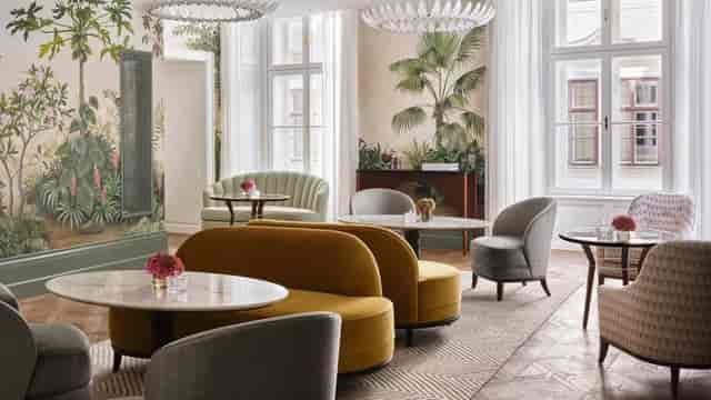 Elegant meeting space in The Pavilion, Rosewood Vienna for networking and brainstorming events.