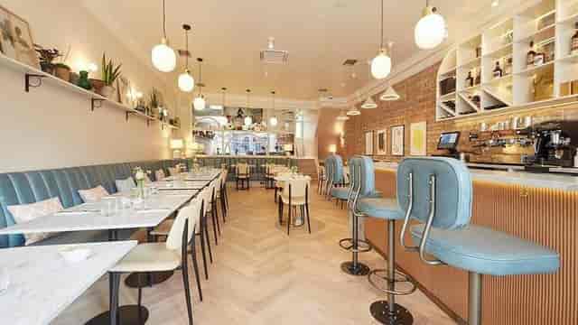 Modern restaurant in West Hampstead, ideal for intimate meetings and small events.