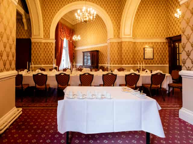 Lady Violet Room
