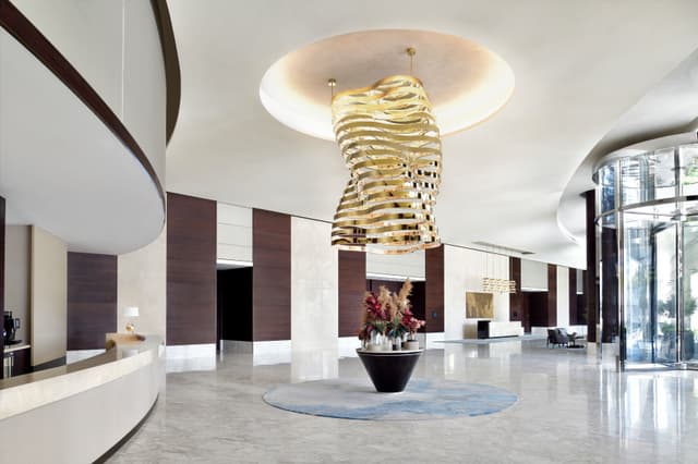 The Restaurant at Address Sky View