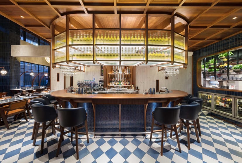Stylish restaurant bar in Fleming Halls, ideal for networking events and cocktail receptions.