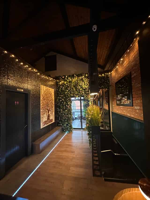 Ora Lounge