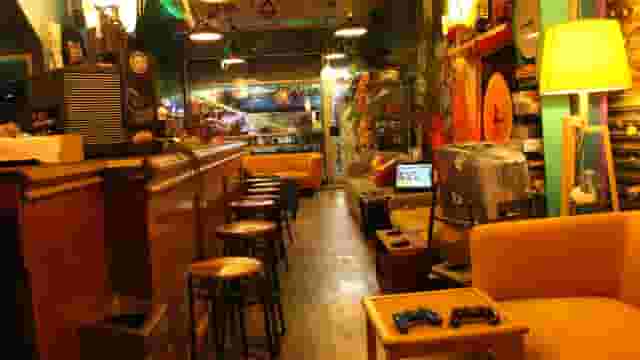 Zombie Games Cafe & Bar