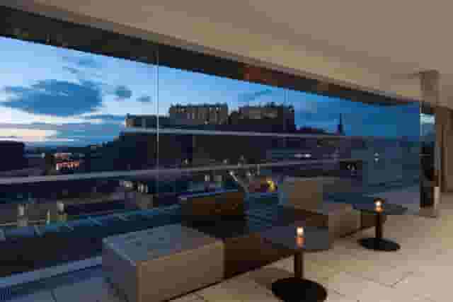 DoubleTree by Hilton Edinburgh City Centre