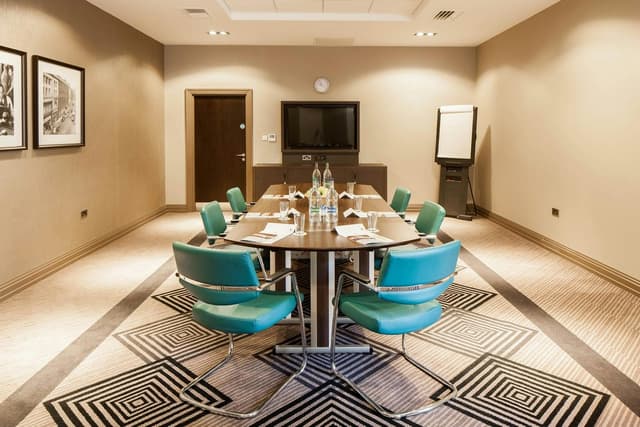 DoubleTree by Hilton Edinburgh City Centre