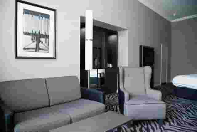 DoubleTree by Hilton Edinburgh City Centre