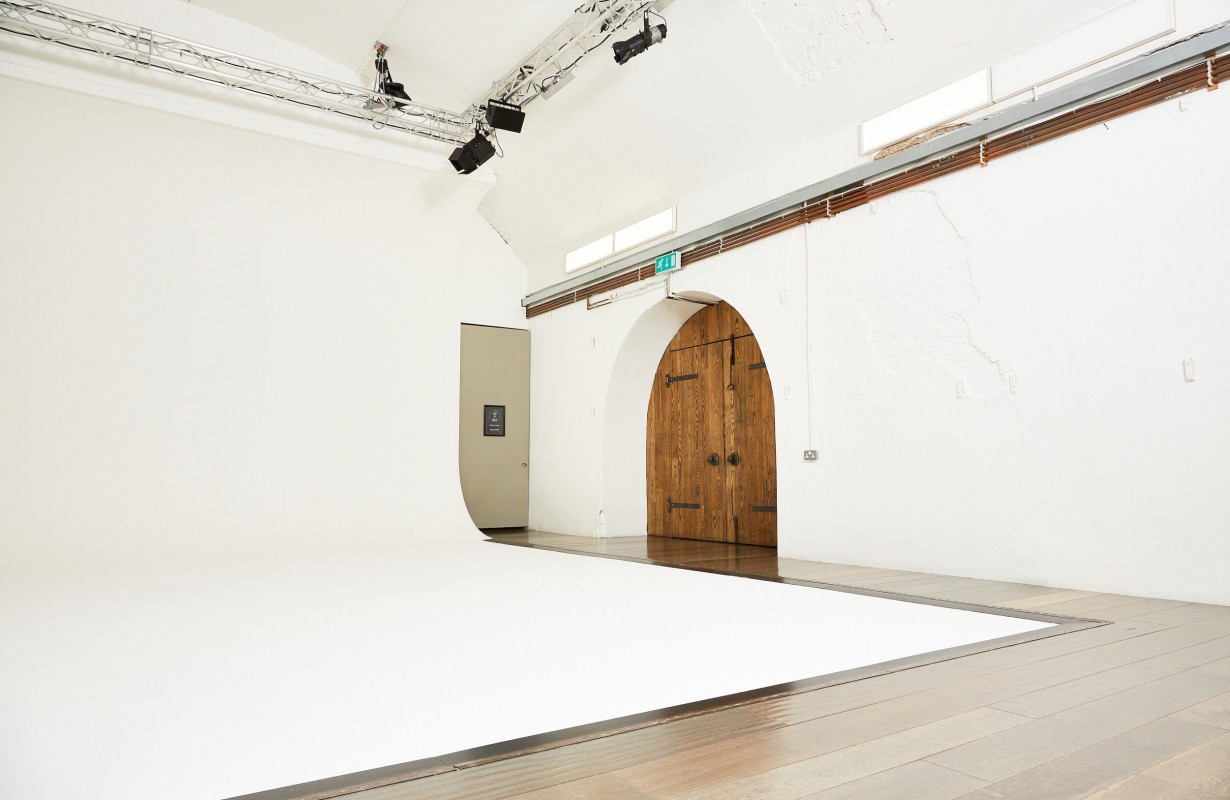 Photography Studio in White Rabbit Shoreditch, minimalist design, ideal for events and photoshoots. - Banner