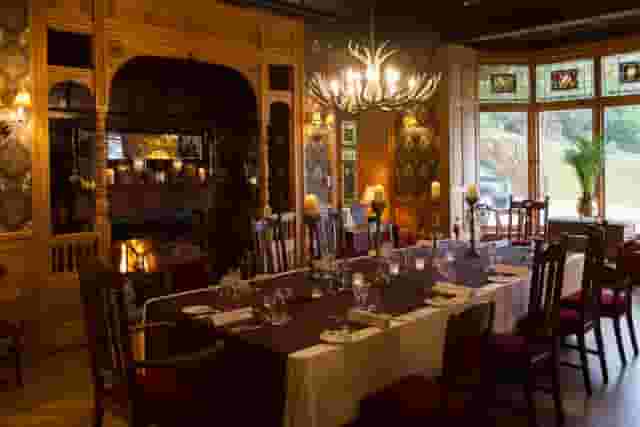 Arts & Crafts Dining Room