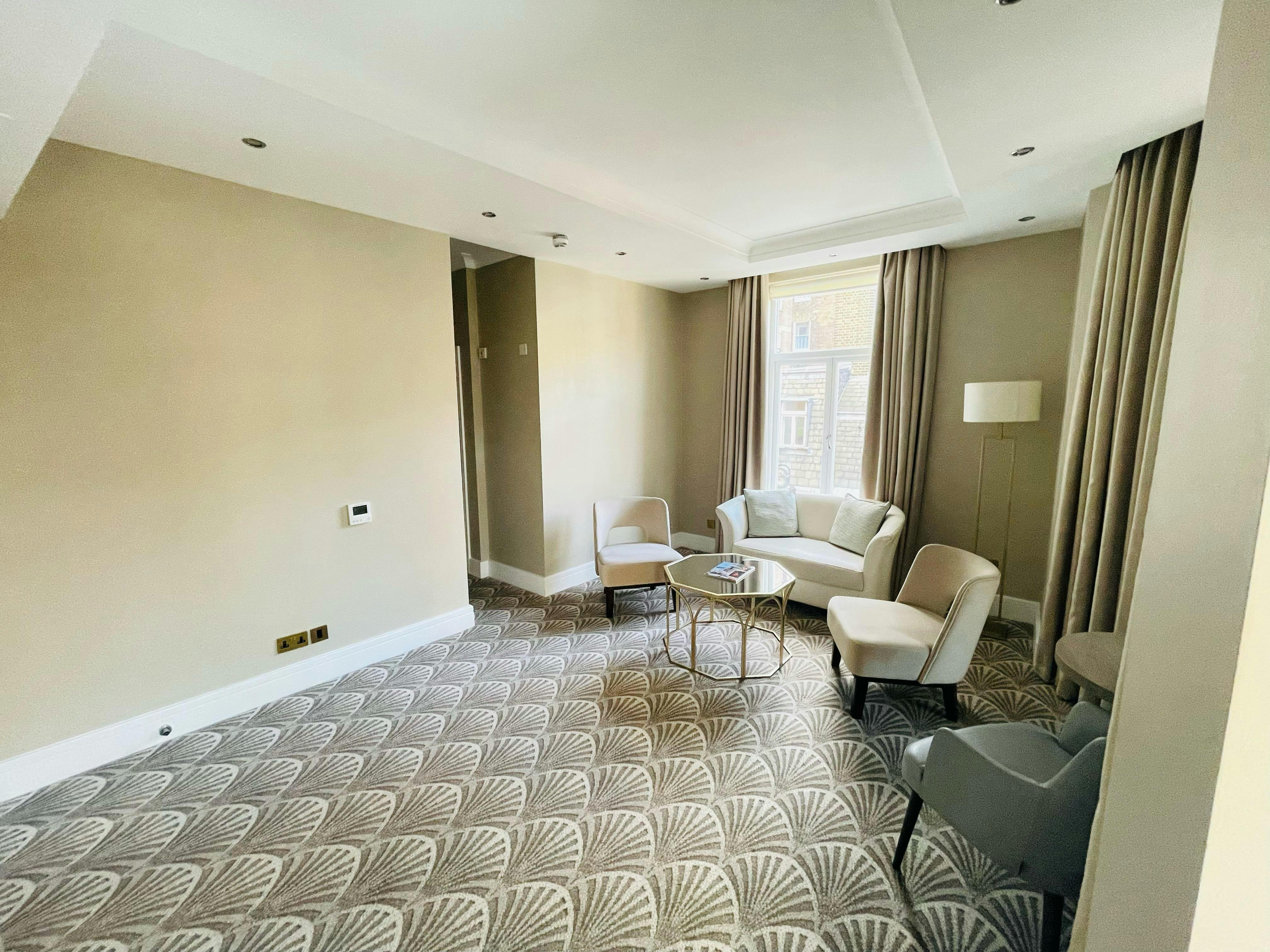 The Washington Mayfair Hotel - George Washington Suite image 1