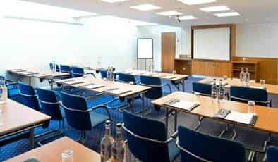 Leonardo Hotel London Heathrow Airport