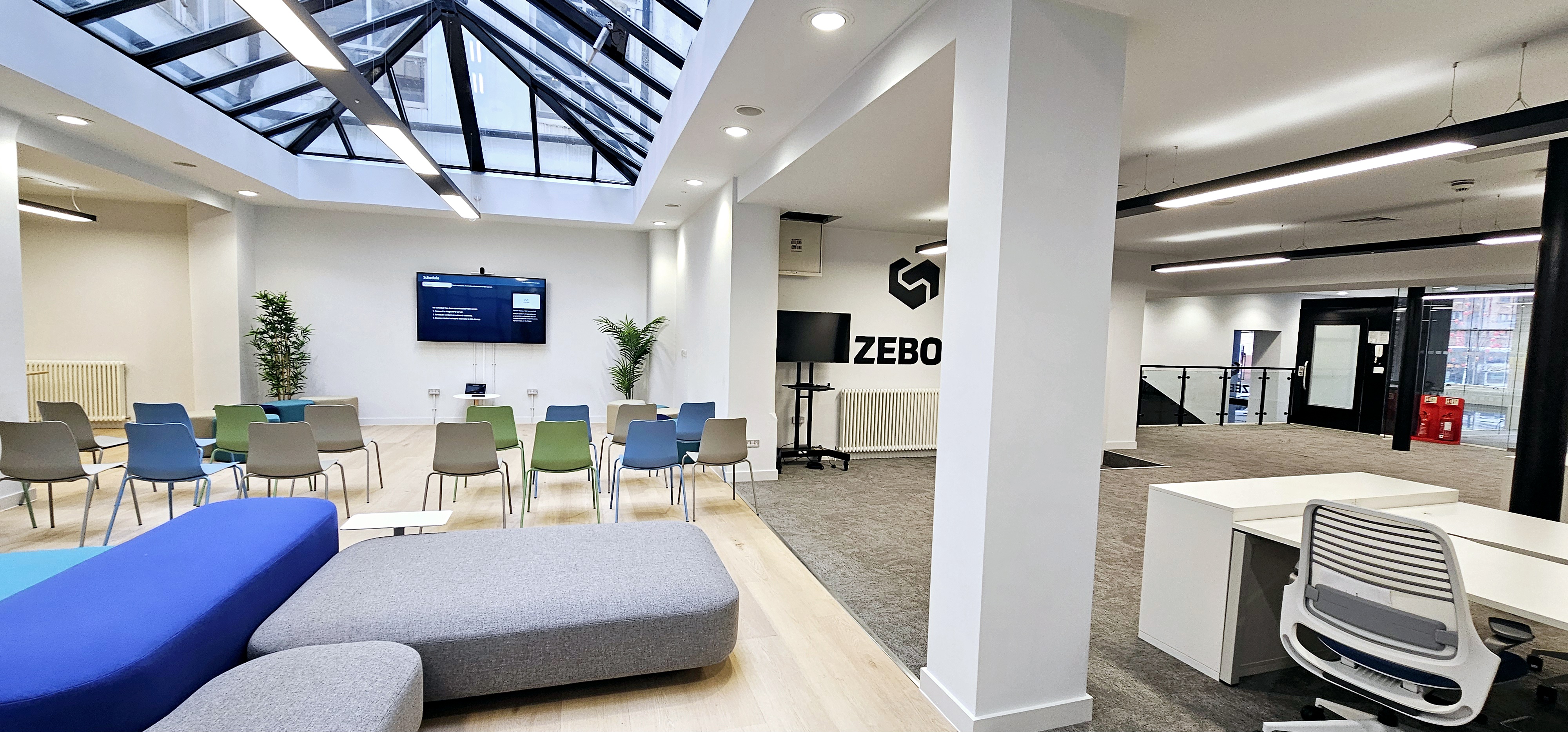 Modern event space with flexible seating for corporate meetings in ZEBOX UK.