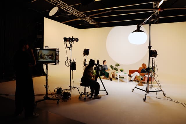 klatch Studio - Sound Stage