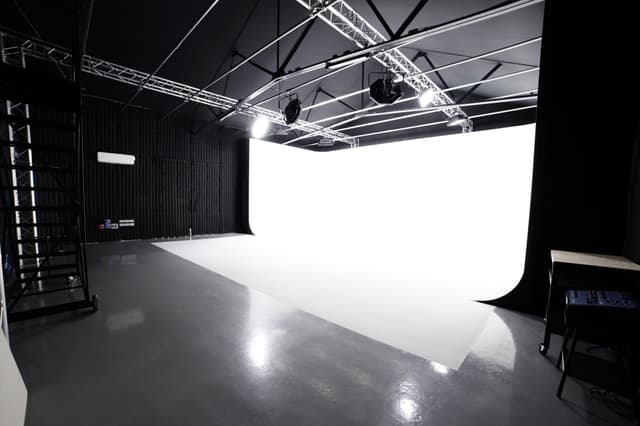 klatch Studio - Sound Stage