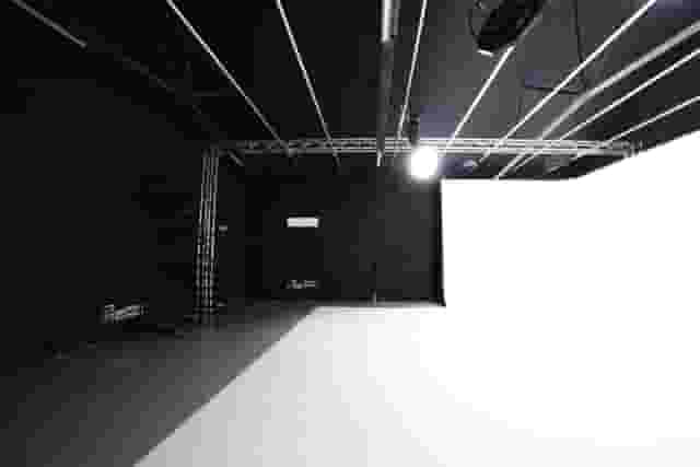 klatch Studio - Sound Stage