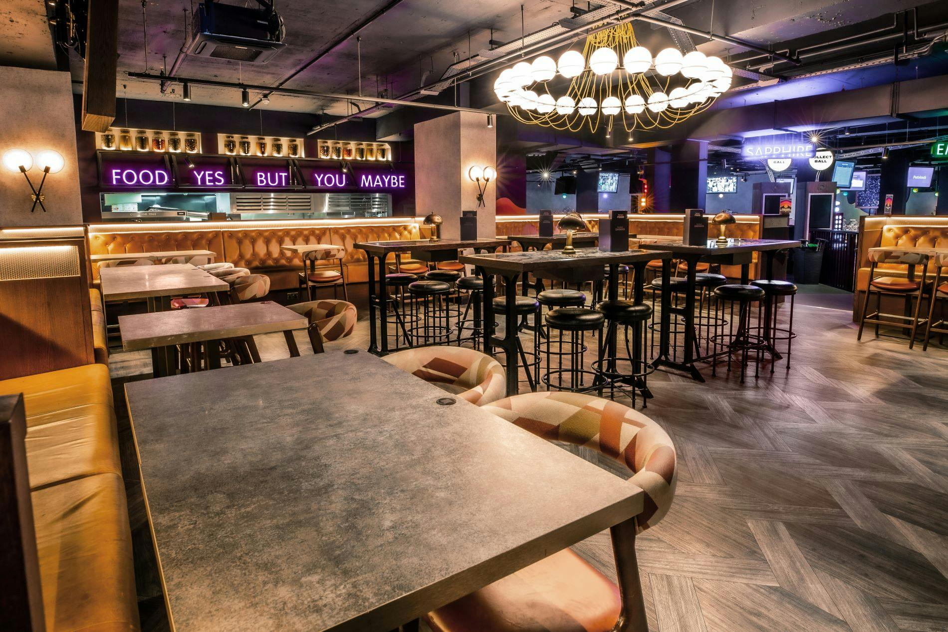 Modern venue hire at Puttshack Watford, ideal for casual meetings and events.