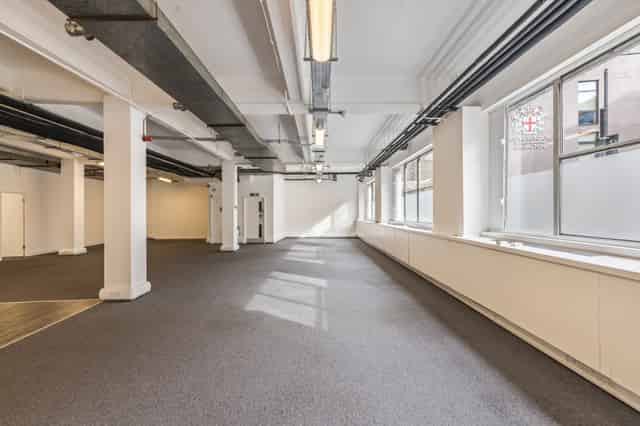 24-26 Baltic St W
