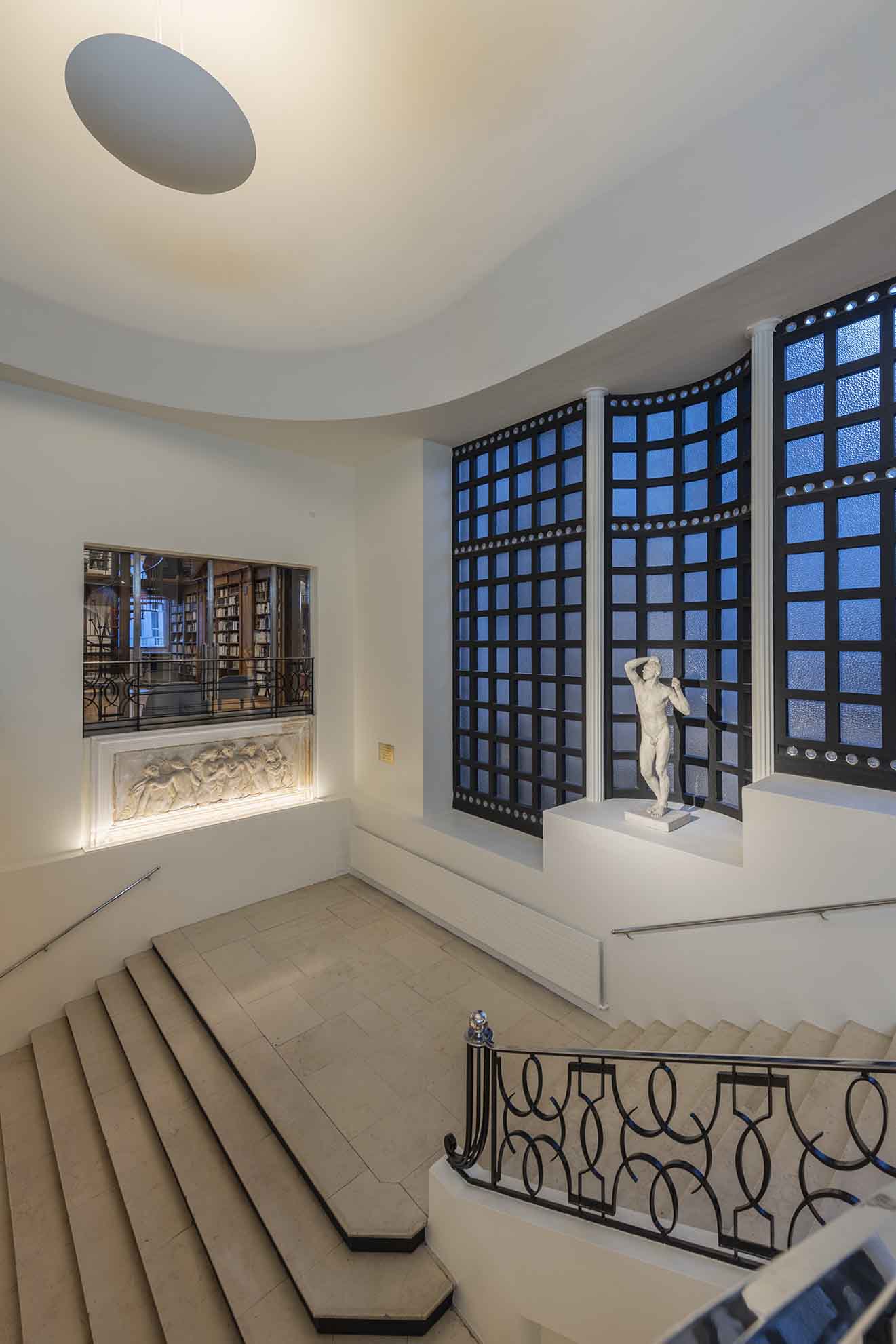 Le Foyer at Institut français: modern venue with large windows for upscale events. - Banner