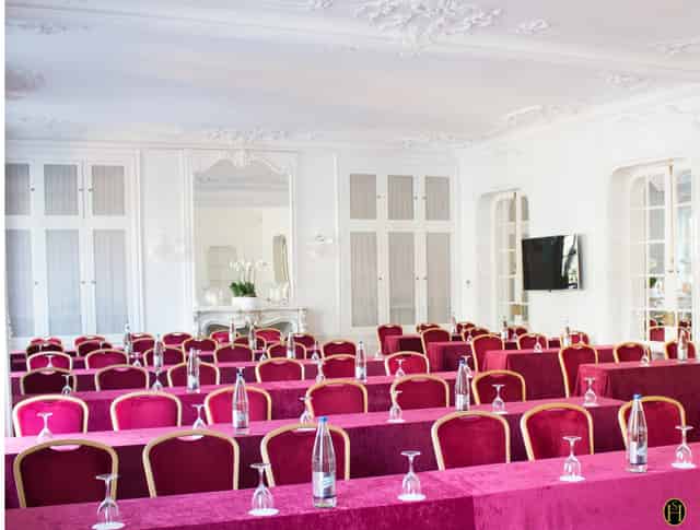 Suite Montaigne