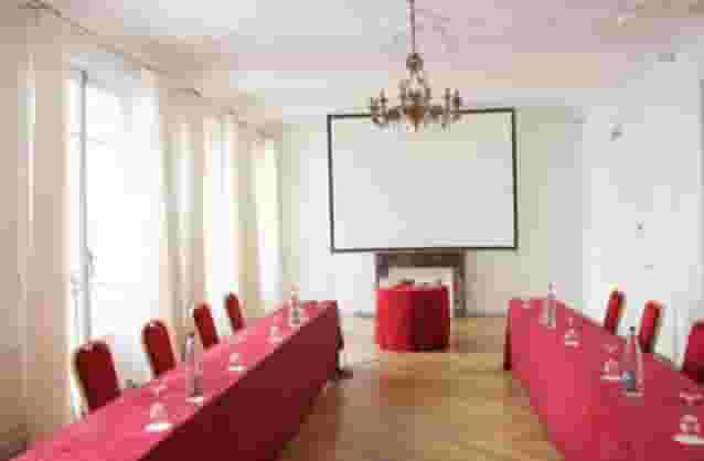 Suite Montaigne