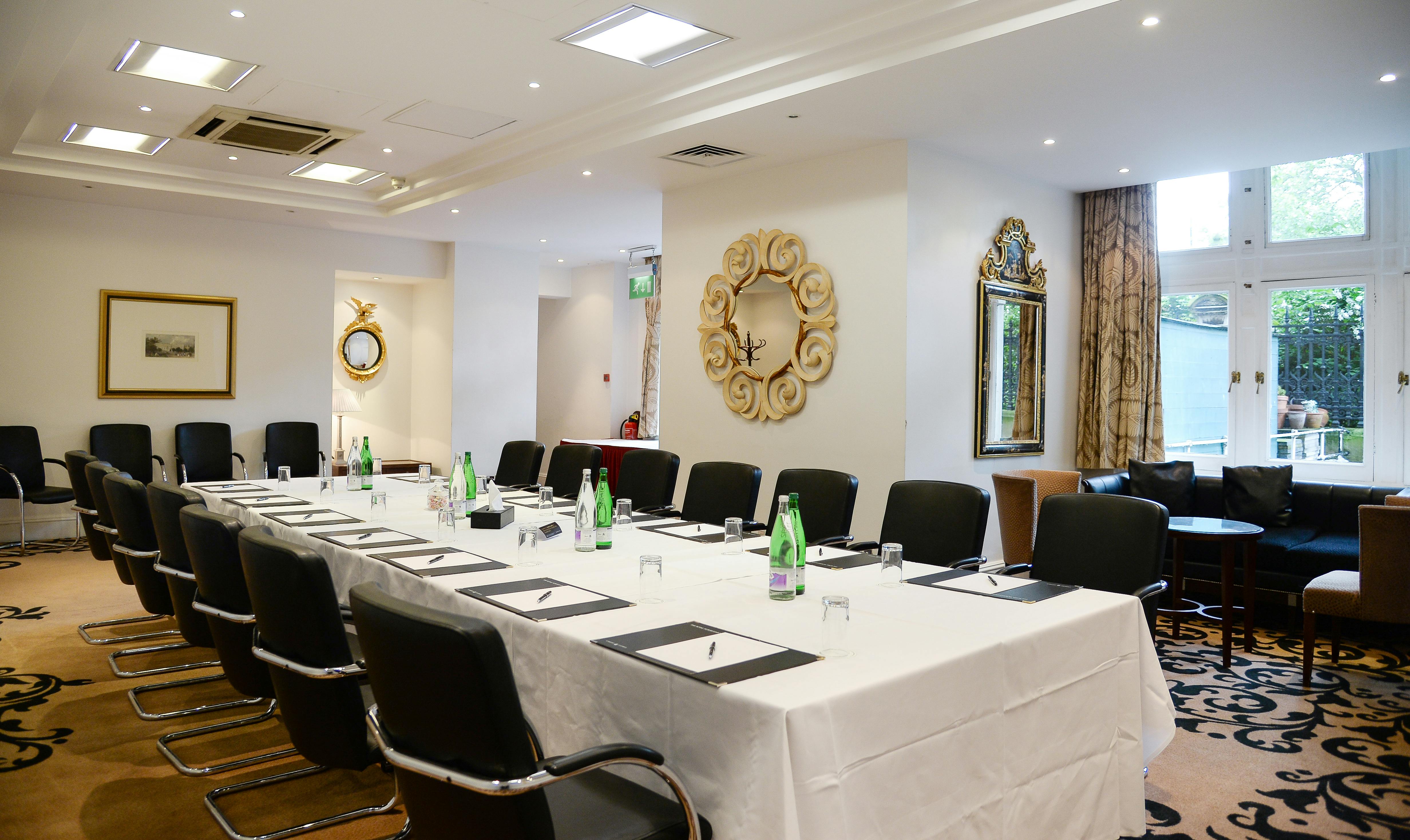 The Royal Horseguards Hotel and One Whitehall Place - Thames Suite image 1