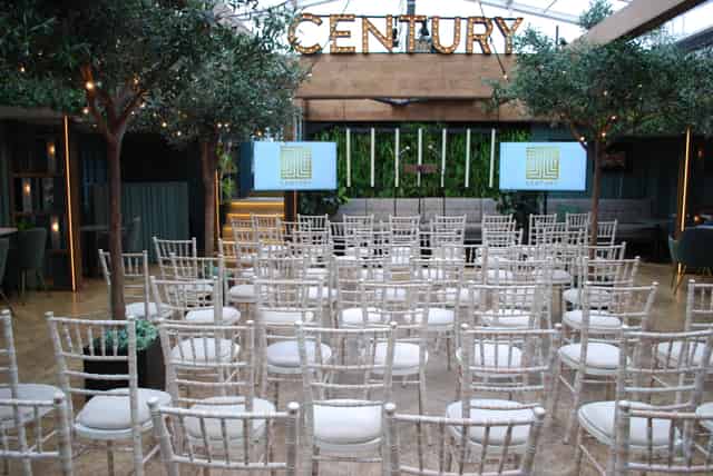 Roof Terrace (with retractable glass roof) - Conference 
