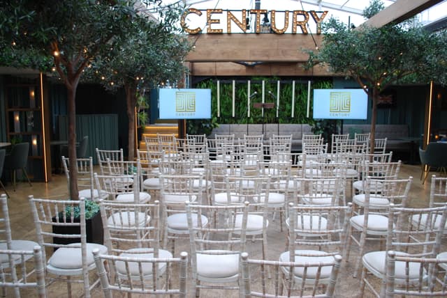 Roof Terrace (with retractable glass roof) - Conference 