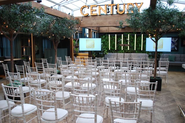 Roof Terrace (with retractable glass roof) - Conference 