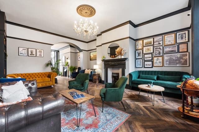 1 Bedford Row - Members Lounge