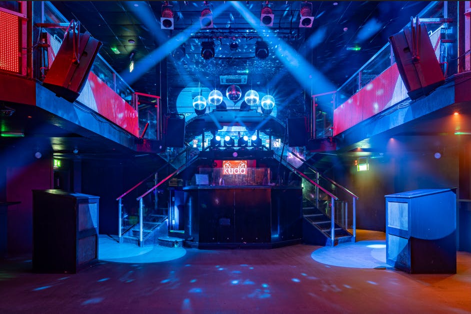 Vibrant Kuda York event space with spacious dance floor for parties and corporate events.