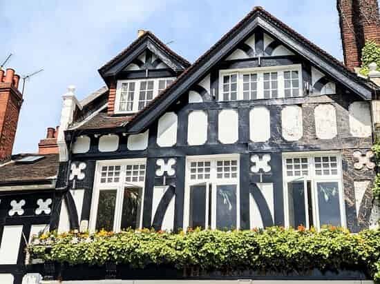 The Greyhound Kew