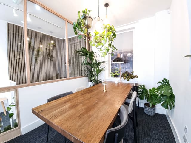 The Travel Cafe Lounge