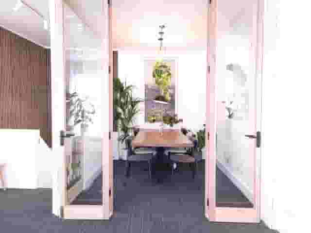 The Travel Cafe Lounge