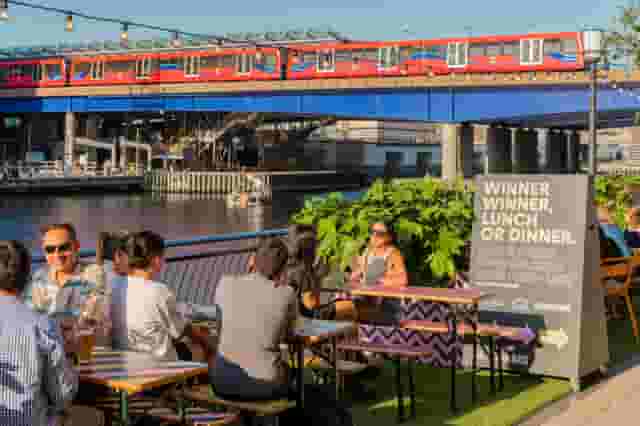 Summer Terrace 