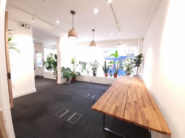 The Travel Cafe Lounge