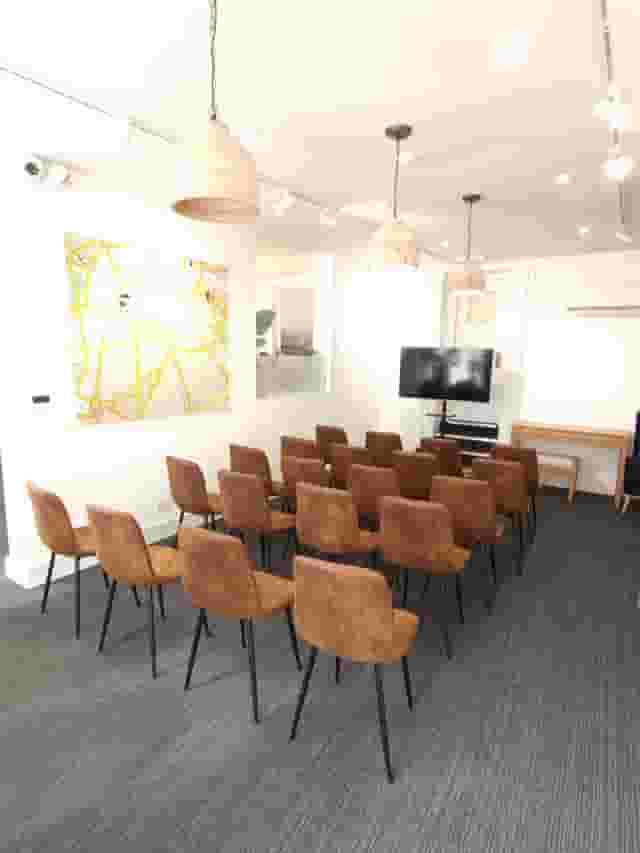 The Travel Cafe Lounge