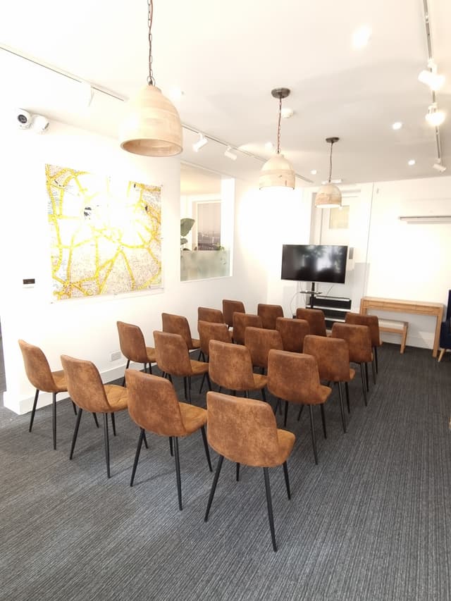 The Travel Cafe Lounge